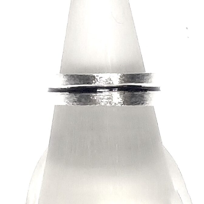 シルバー水平線平打リング正面