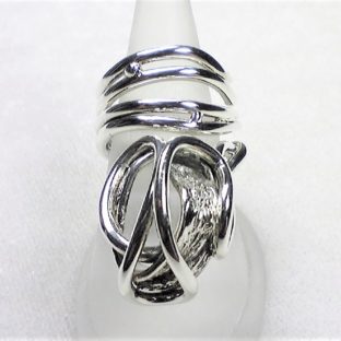 インパクト絶大な ダイナミックフリーサイズリングFR大41