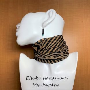 黒珊瑚&トルコ石ピアス