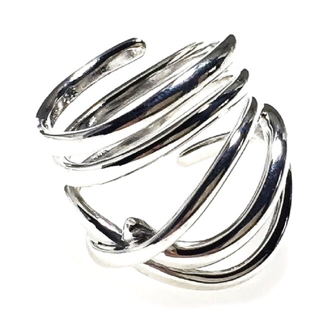 シルバーフリーサイズリング寝かせた状態