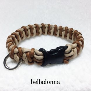 綿ロープベージュとキャメルのマクラメ編み首輪