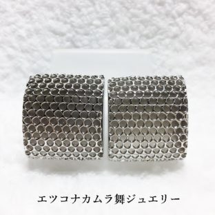 シルバー大振りメッシュの四角いイヤリングP15