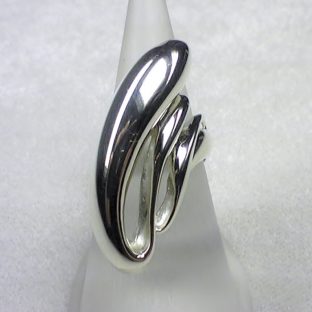 しなやかにエレガント　シルバーデザインリングR29