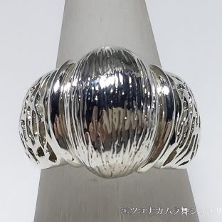 エレガントな透かし柄 シルバーデザインリング R39