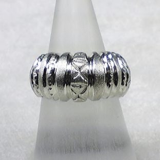 凹凸つけたカーブシルバーデザインリングR57