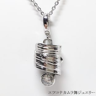 筒型のシックなシルバージルコニアヘッド