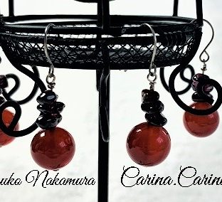 カーネリアン＆ガーネットさざれ石 3粒ピアス・イヤリング