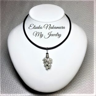 [コロナ禍コーデにこだわる気力薄れていませんか？]小さなジュエリー大きな力