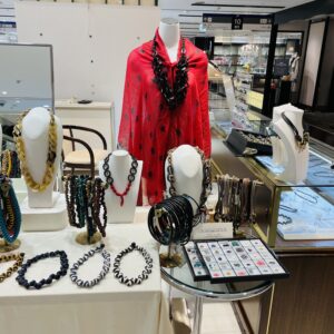 [池袋東武百貨店　明日最終日]特賓館　2階10番地エスカレーター前