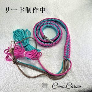 [池袋東武百貨店8階1番地] マクラメ編み犬猫首輪作りを実演中