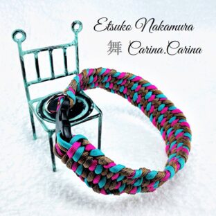 [公式]パラコード大、中型犬マクラメ編みNo34　たたみ編み首輪　