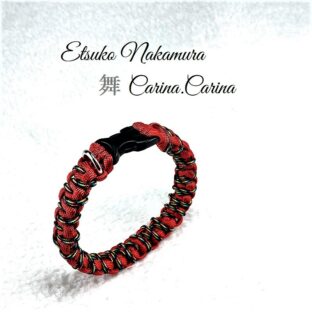 [公式]マクラメ編みNo43　赤＆まだらの平結びアレンジ小型犬首輪