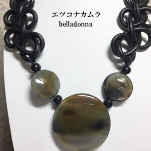 [マクラメ編みとはどういうもの？]  古くて新しい知られていないマクラメ編み