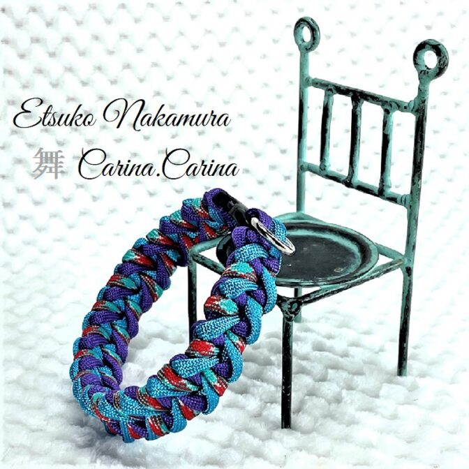 [公式]パラコードマクラメ編みNo60 ターコイズブルーと紫＆赤まだら色の犬首輪