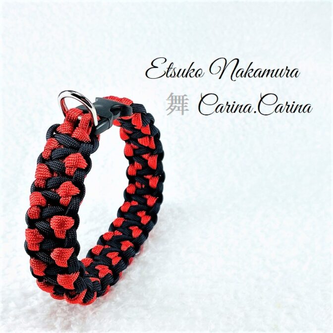 [公式]パラコードマクラメ編みNo51 赤とネイビー犬首輪