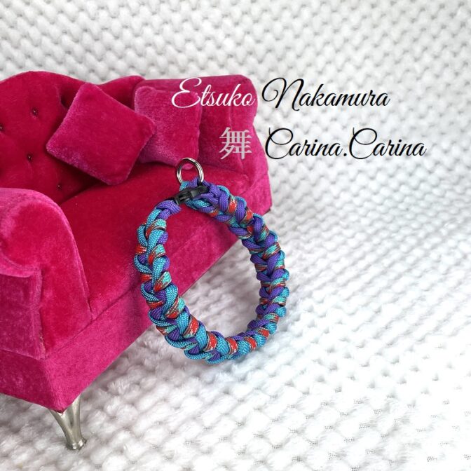 [公式]パラコードマクラメ編みNo60 ターコイズブルーと紫＆赤まだら色の犬首輪