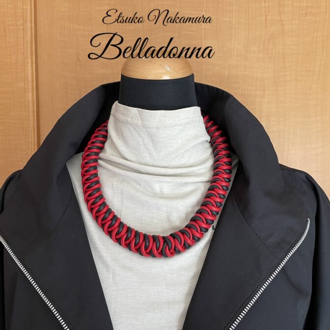 綿100%ロー引きロープNo100　赤と黒のマクラメ編みネック＆チョーカー