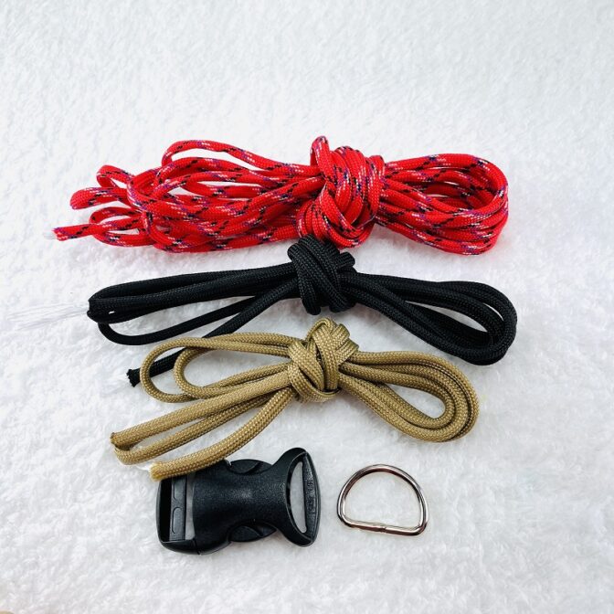 [キット]パラコード＃44No62マクラメ編み レッドと黒＆茶色の犬首輪