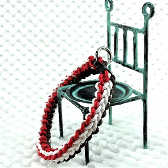 [キット]パラコード#56No81マクラメ編み 赤白茶の小型、中型犬首輪