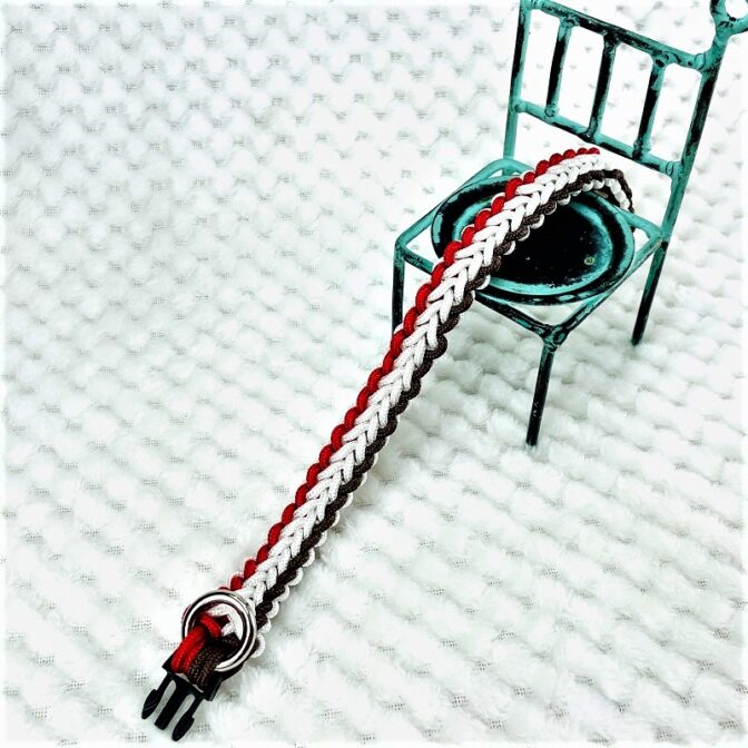 [キット]パラコード#56No81マクラメ編み 赤白茶の小型、中型犬首輪