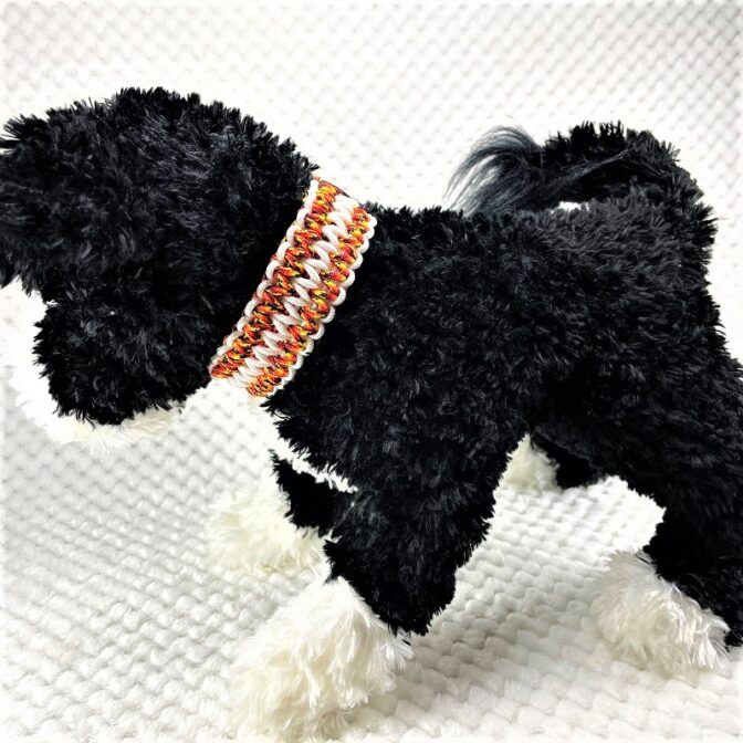 [公式]パラコード＃58No83マクラメ編みローズとまだら色大、中型犬用首輪