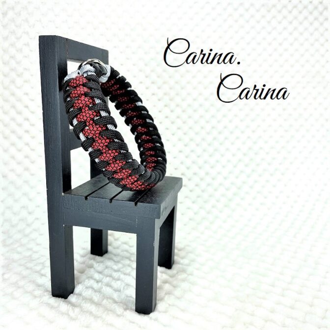 [公式]パラコード＃59No84マクラメ編みグレー黒赤まだら色大、中型犬用首輪