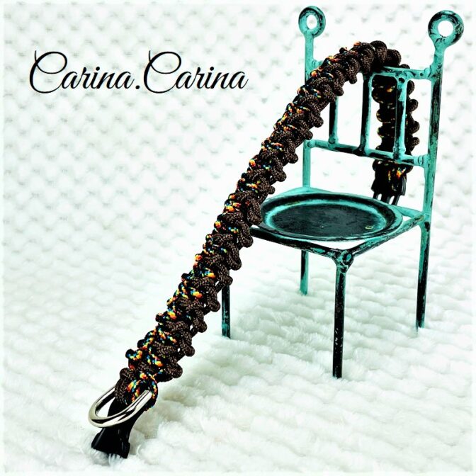 [公式]パラコード＃69No94マクラメ編み焦げ茶と赤まだらの犬用首輪