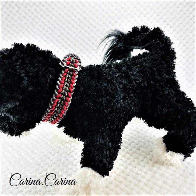 [公式]パラコード＃71No96マクラメ編みグレーと赤とまだらの犬用首輪