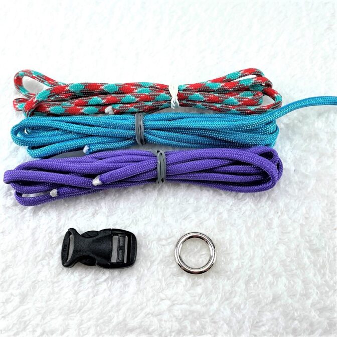[キット]パラコード＃42No60マクラメ編み ターコイズブルーと紫＆赤まだら色の犬首輪