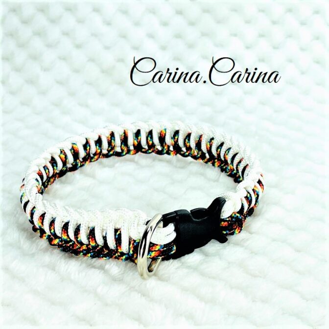 [公式]パラコード＃78No103マクラメ編み白と赤黒まだらの犬猫用首輪