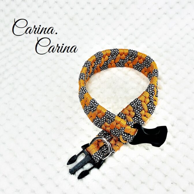 「公式]パラコード#97No126マクラメ編みオレンジと白黒まだらの大、中型犬用首輪