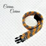 「公式]パラコード#97No126マクラメ編みオレンジと白黒まだらの大、中型犬用首輪
