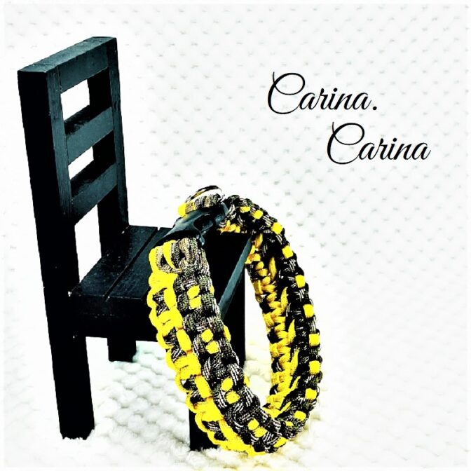 「公式]パラコード#98No127マクラメ編みイエローと茶まだらの大、中型犬用首輪