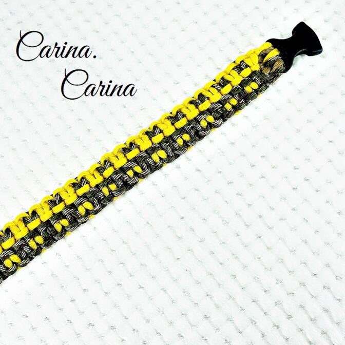 「公式]パラコード#98No127マクラメ編みイエローと茶まだらの大、中型犬用首輪