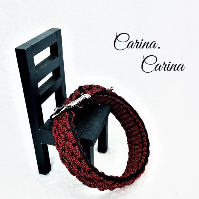 「公式]パラコード#107No137マクラメ編み赤と黒のダイヤ柄と黒の大、中型犬用首輪