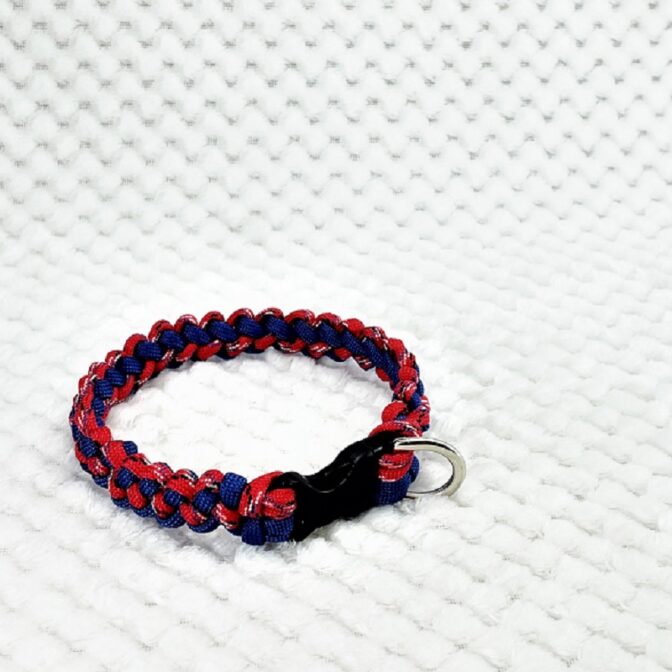 [公式]パラコード＃127No157マクラメ編み赤まだらと青の犬猫首輪