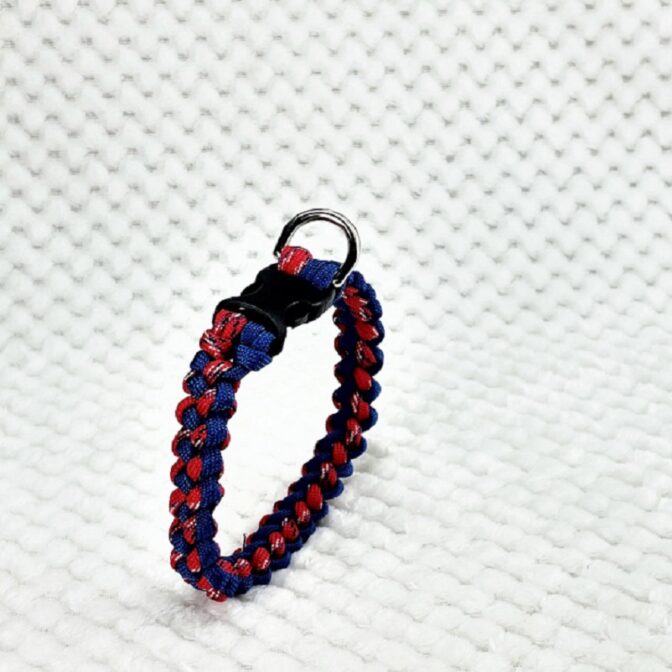 [公式]パラコード＃127No157マクラメ編み赤まだらと青の犬猫首輪