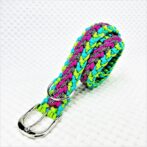 [公式]パラコードマクラメ編み＃136No166 ライトグリーン、オーキッドブルー、ローズ、白黒ダイヤ柄の中型・大型犬首