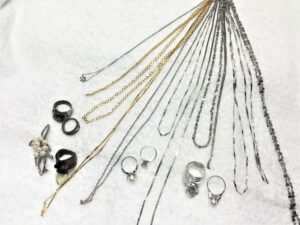 [まだ高騰中貴金属]しばらくは続く金の高騰