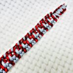 [公式]パラコードマクラメ編み＃143No173赤まだら・ホワイト・ライトグレー大型犬用首輪