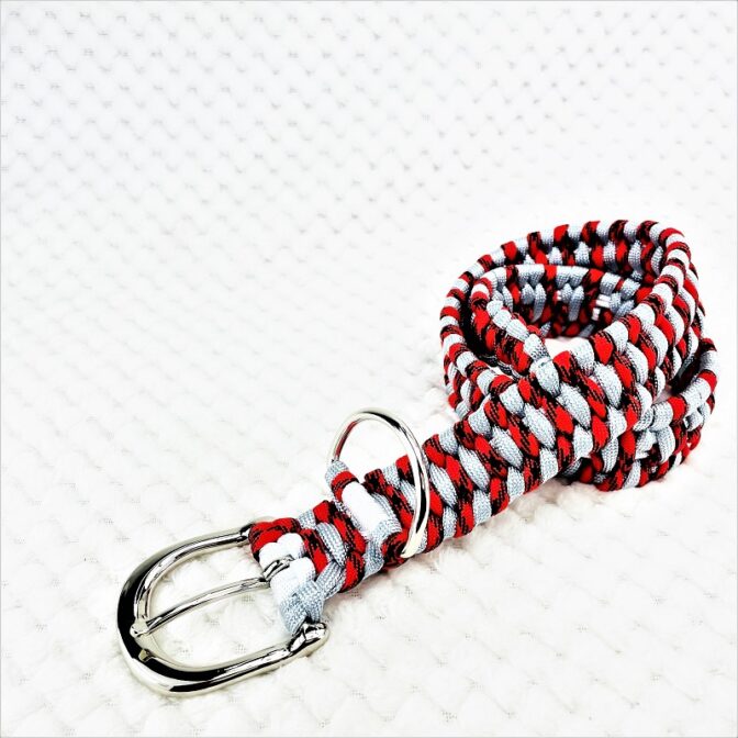 [公式]パラコードマクラメ編み＃143No173赤まだら・ホワイト・ライトグレー大型犬用首輪