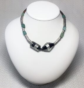 [遺品アクセサリー]売れない、使えないお身内の愛したアクセサリーどう処分する？