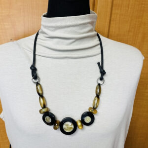 [簡単作り替えアクセサリー]顧客様からのご依頼に応えて