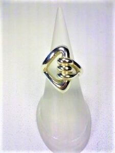 [ジュエリーリフォーム]フルオーダーよりプチリフォームが人気