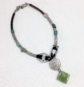 [遺品アクセサリー]売れない、使えないお身内の愛したアクセサリーどう処分する？