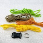 「キット]パラコード#100No129マクラメ編みオレンジ・イエロー・グリーンの大、中型犬用首輪