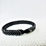 [公式]パラコードマクラメ編み＃149 白黒ダイヤ柄・黒の大、中型犬用首輪No179