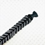 [公式]パラコードマクラメ編み＃149 白黒ダイヤ柄・黒の大、中型犬用首輪No179
