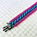 [公式]パラコードでマクラメ編み#153 紫・ブルー・ピンク・グレーの小型犬用首輪作り方No183