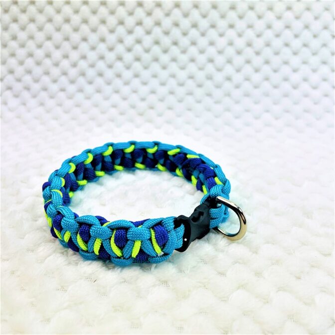 [公式]パラコードでマクラメ編み#156 平結びシリーズカラフル＆キュートNo3の小型犬用首輪No186